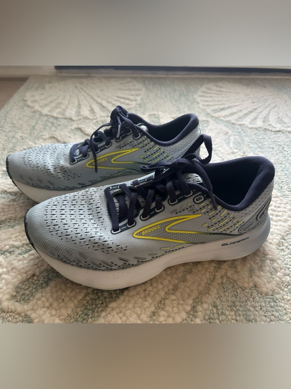 Brooks Light Glycerin Gray Running Shoes with Navy and Yellow Accents
